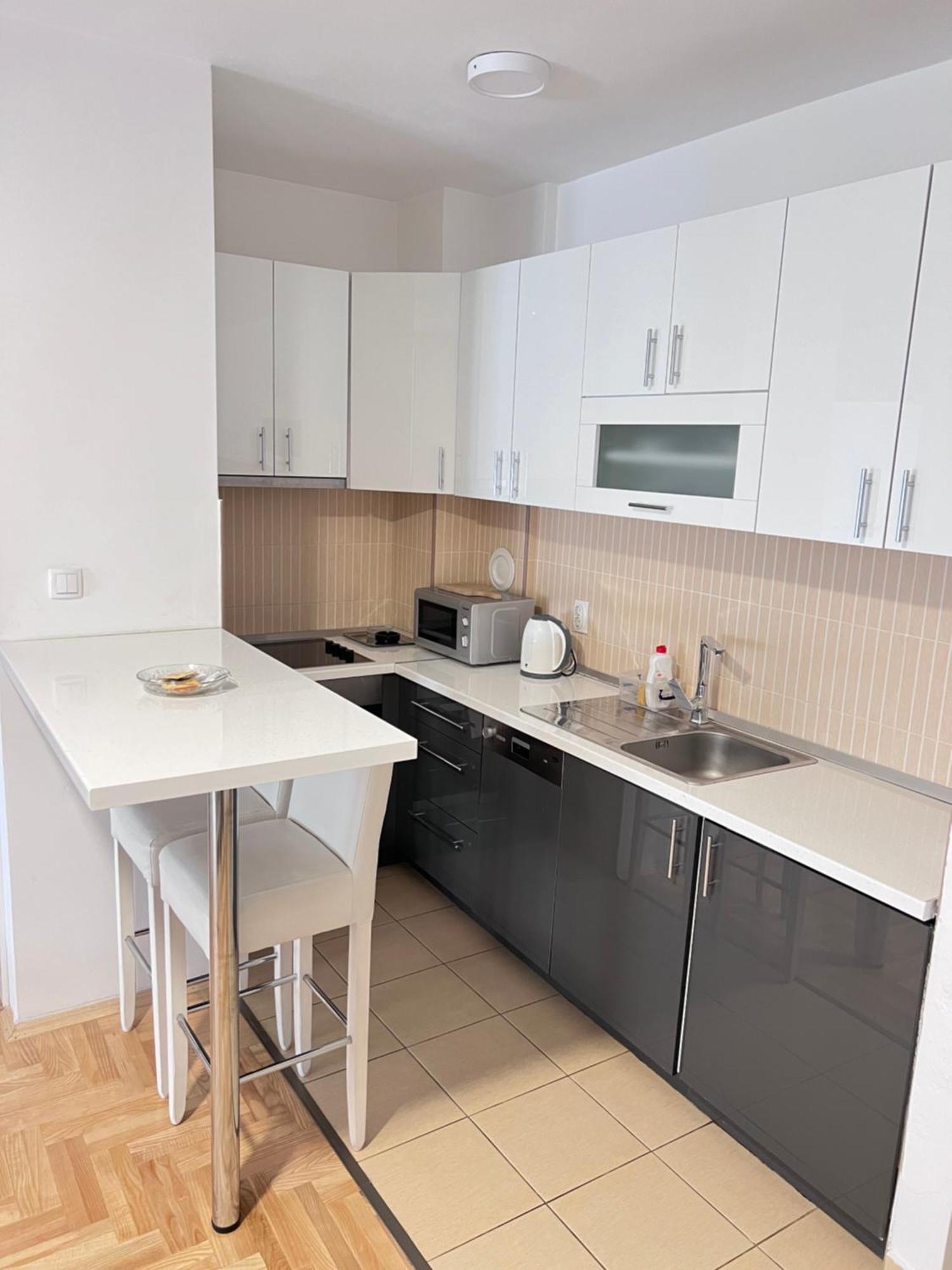 Apartment 4Th. Floor 巴尼西卢卡 外观 照片